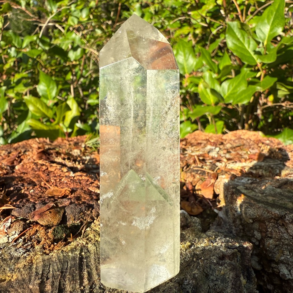 Phantom quartz crystal point - SEE VIDEO